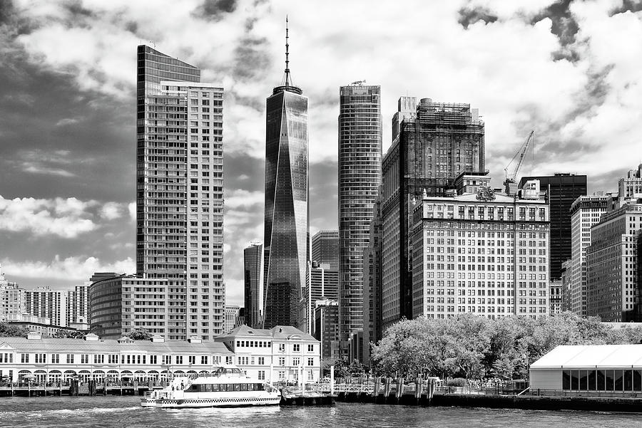 Black Manhattan Series - The One World Trade Center Photograph by Philippe HUGONNARD