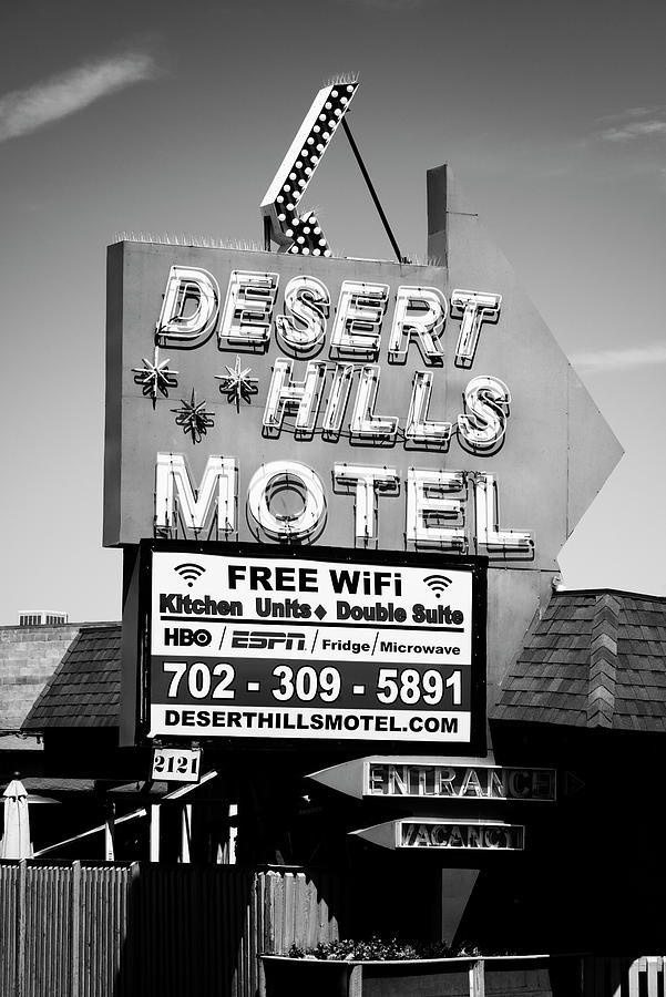 Black And White Photograph - Black Nevada Series - Las Vegas Motel  by Philippe HUGONNARD