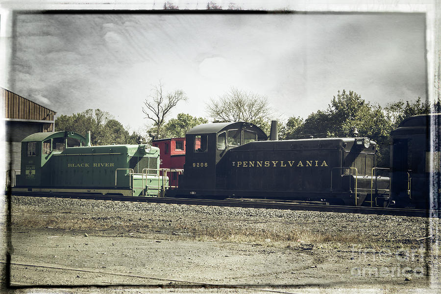 Train Photograph - Black River and Pennsylvania 9206  by Colleen Kammerer