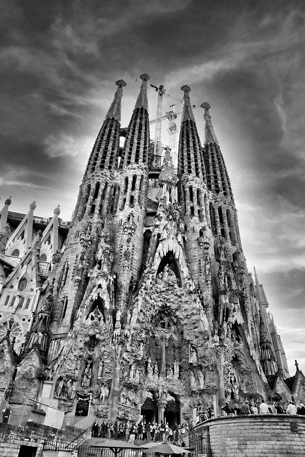 Black White La Sagrada Familia Spain Photograph by Chuck Kuhn - Fine ...