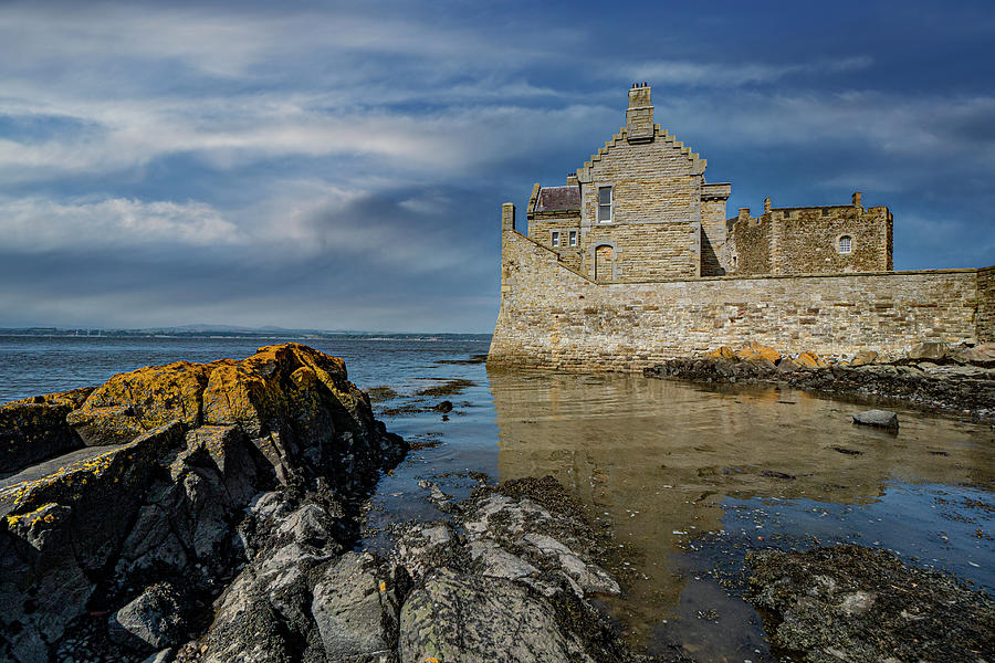 Blackness Castle, Scotland Photograph by Janis Knight