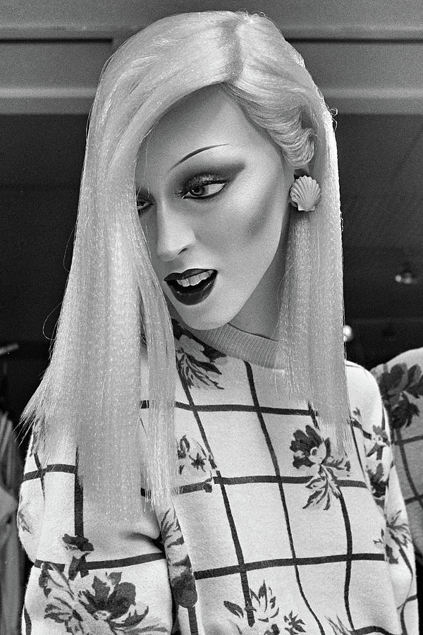 Blonde dummy in Regent St London 1980 Photograph by Roberto Bigano