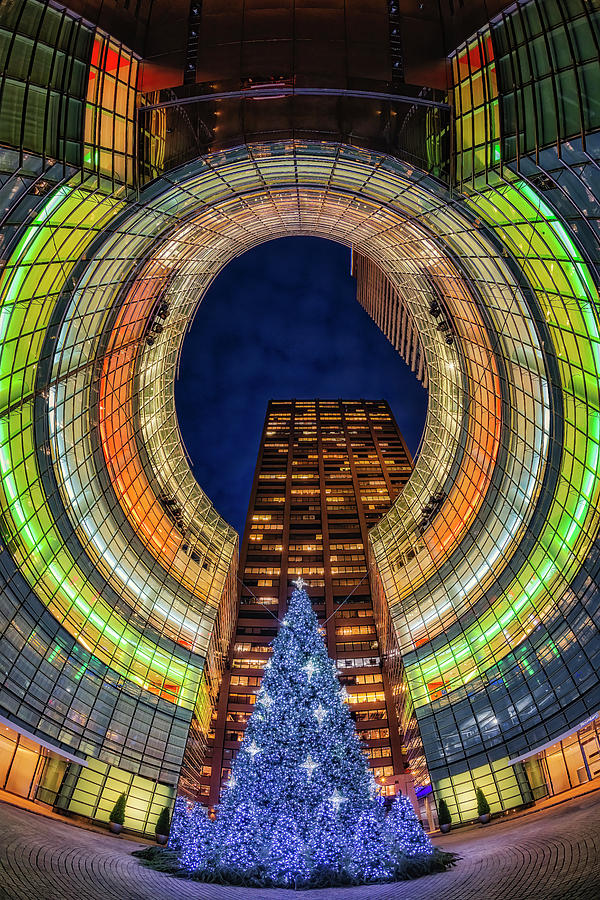 City Photograph - Bloomberg Tower Christmas NYC by Susan Candelario