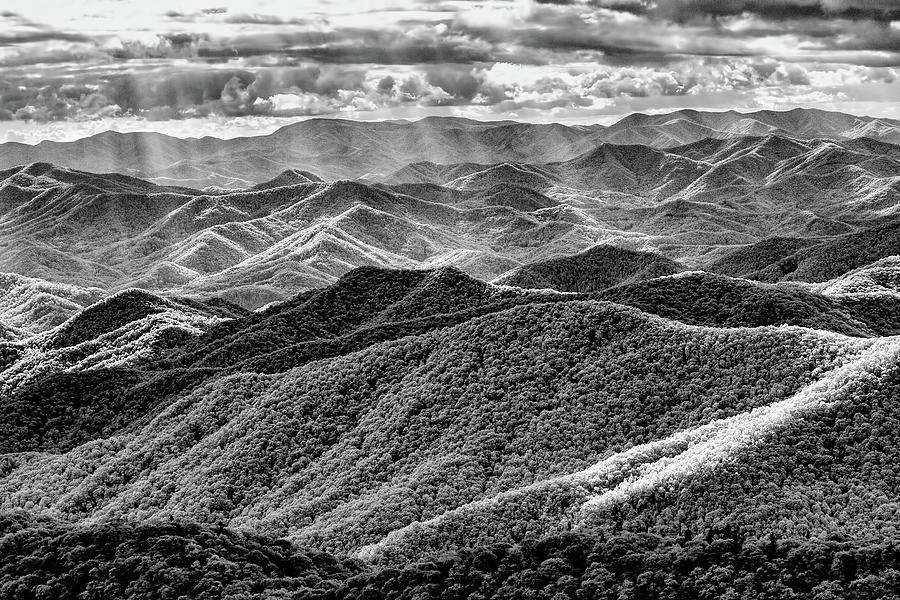 Blue Ridge Mountain Rays of Light bw 906 Photograph by Dan Carmichael