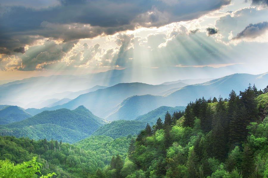 Blue Ridge Parkway - Sunbeams From Heaven Photograph by Susan Stanton