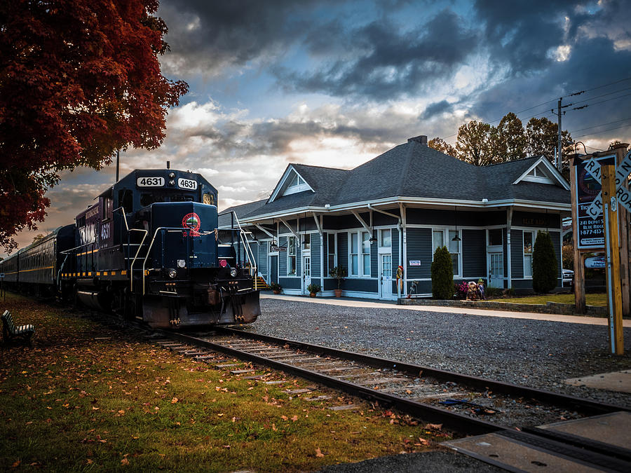 Blue Ridge Scenic Railway 002 Photograph by James C Richardson