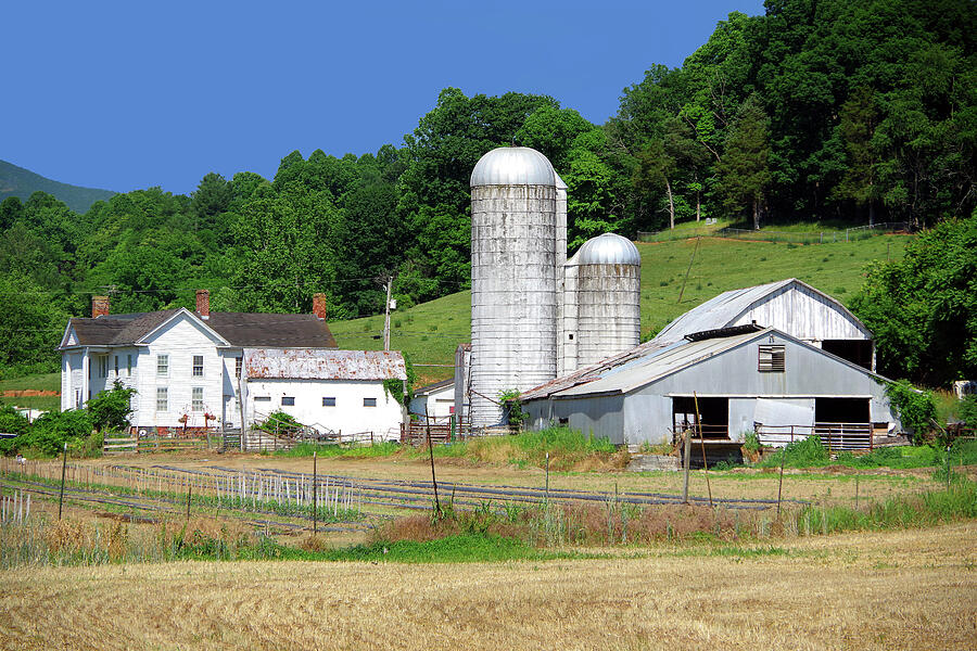 Blue Ridge Mountain Farm Photograph by Douglas Taylor - Fine Art America