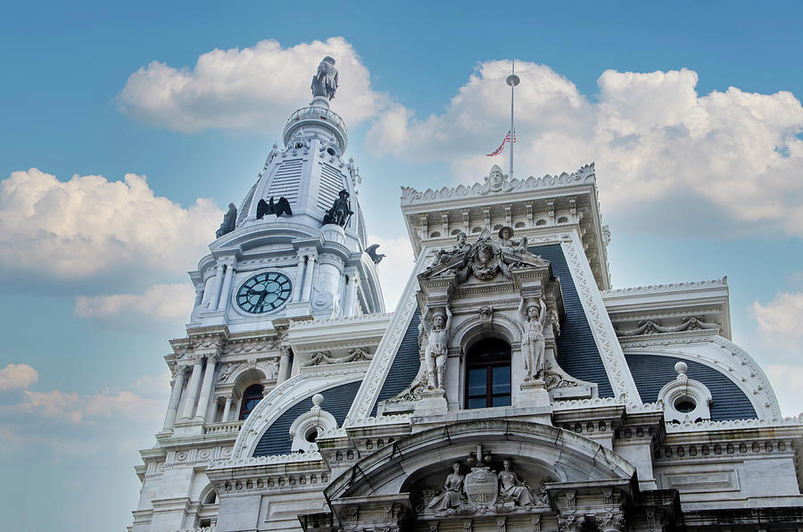 Blue Skies and City Hall - Philadelphia Photograph by Bill Cannon