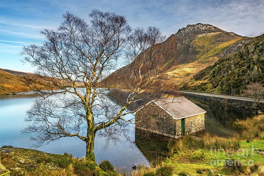 Boat House at Ogwen Lake Snowdonia Photograph by Adrian Evans