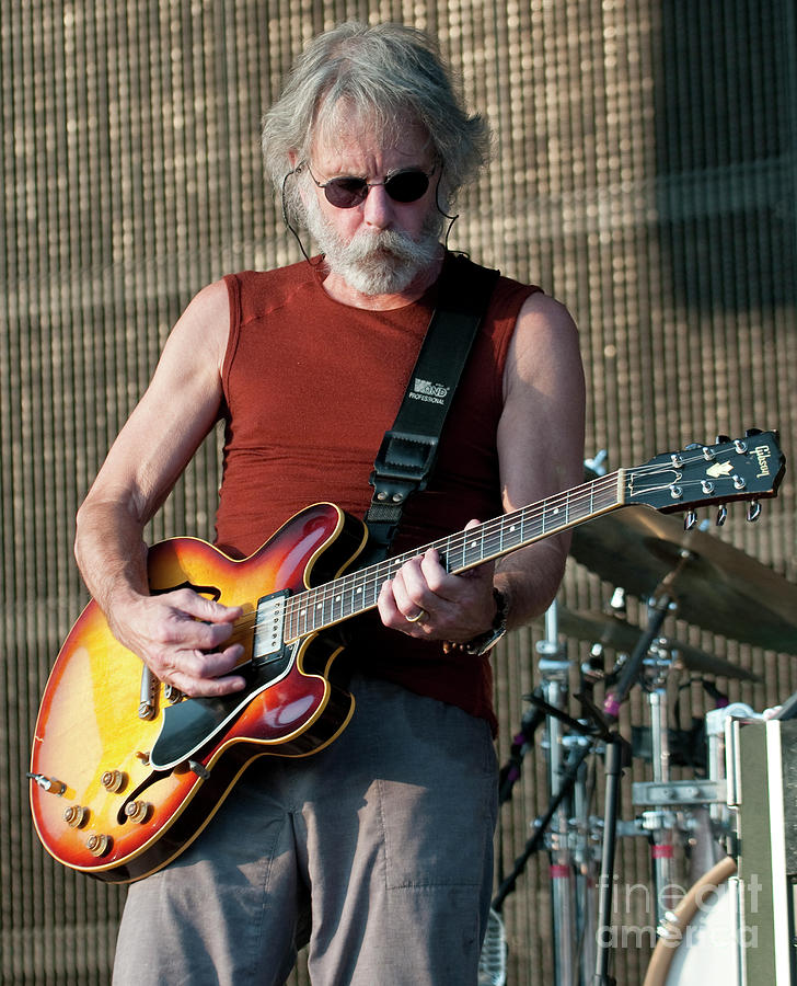 Bob Weir with Furthur at Charter Amphitheatre at Heritage Park ...