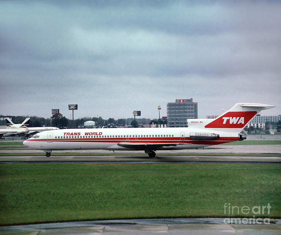 TWA Boeing 727-231RE Jet Photograph by Wernher Krutein