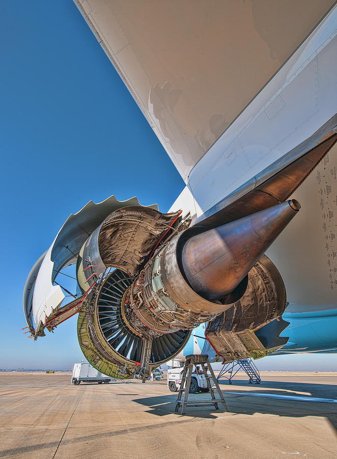 Boeing 787 Engine Nacelle Photograph by Jay Miller