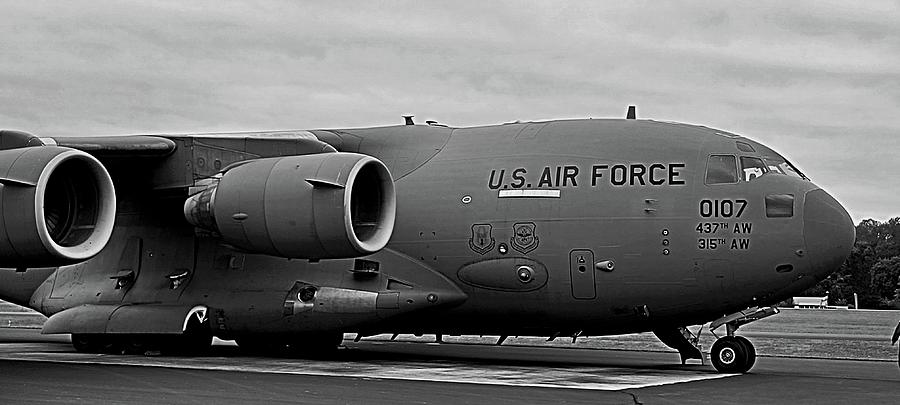 Boeing C-17 Globemaster III Photograph by Ally White