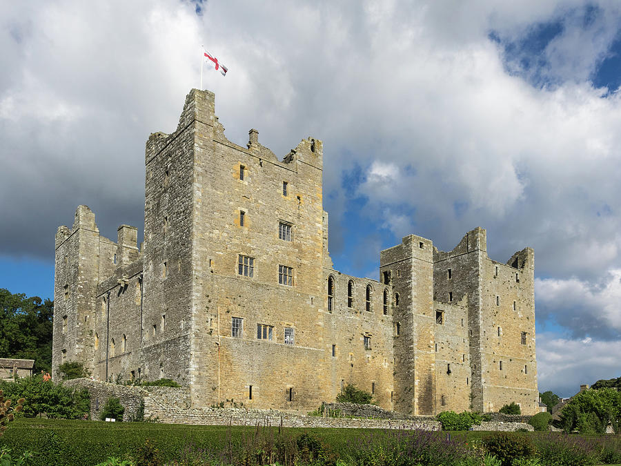 Bolton Castle Photograph by Cliff Green - Pixels