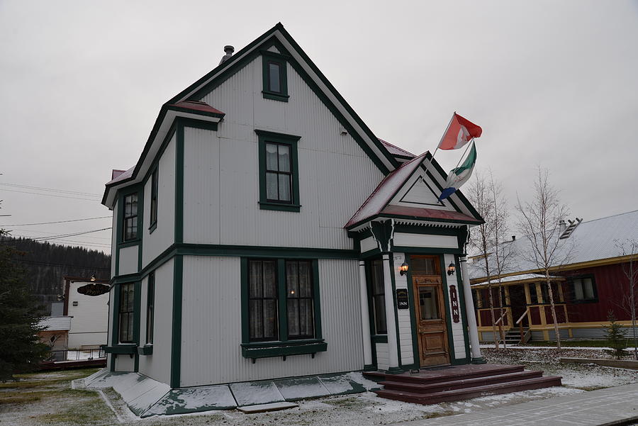 Bombay Peggy's Inn Photograph by James Cousineau