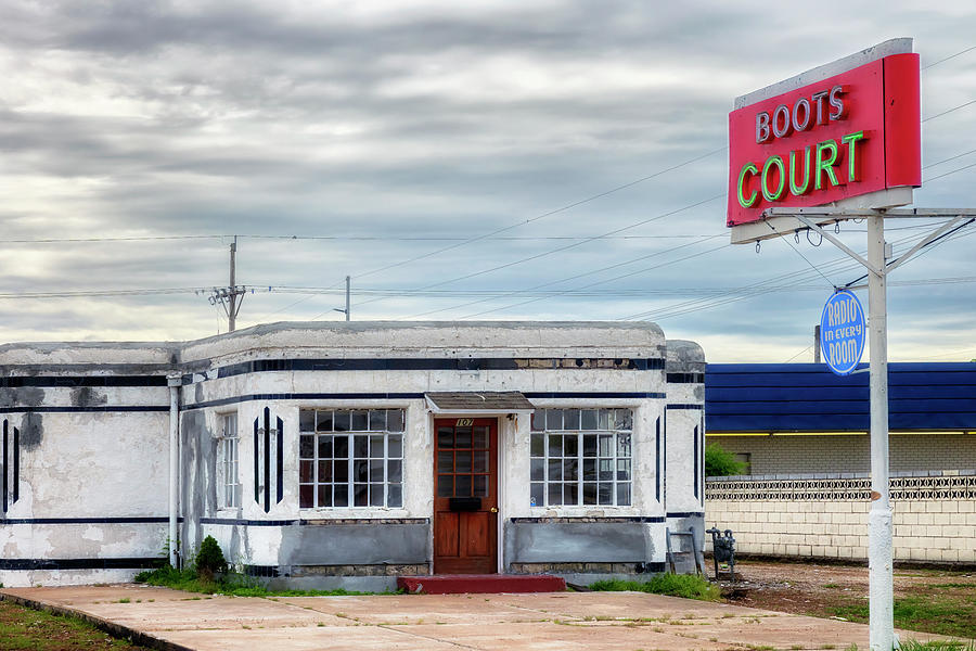 Boots Court - Route 66 - Carthage MO Photograph by Susan Rissi Tregoning