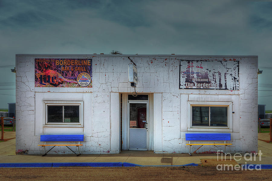 Borderline Bar and Grill Photograph by Larry Braun - Pixels