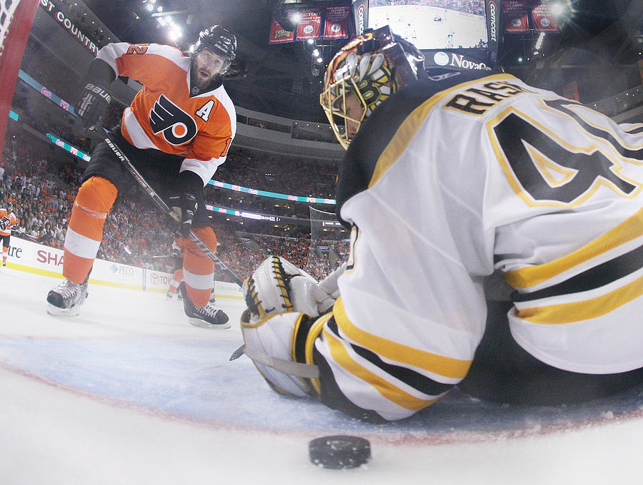 Boston Bruins v Philadelphia Flyers - Game Four Photograph by Bruce Bennett