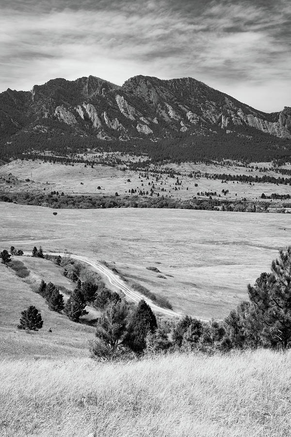 Boulder Colorado Front Range Mountains And Community Ditch Trail 