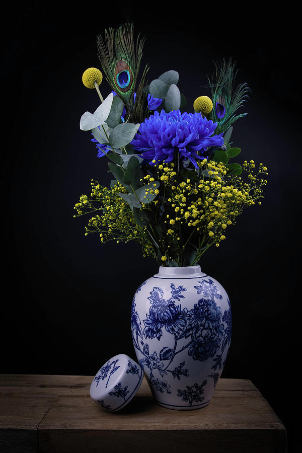 Bouquet in the color of Vermeer Digital Art by Marjolein Van Middelkoop