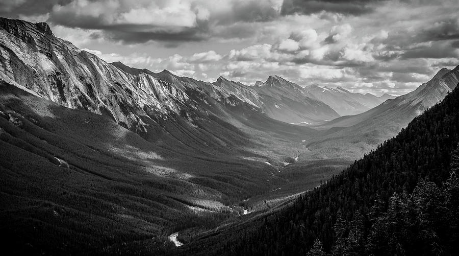 Banff National Park Photograph - Bow Valley Black And White by Dan Sproul