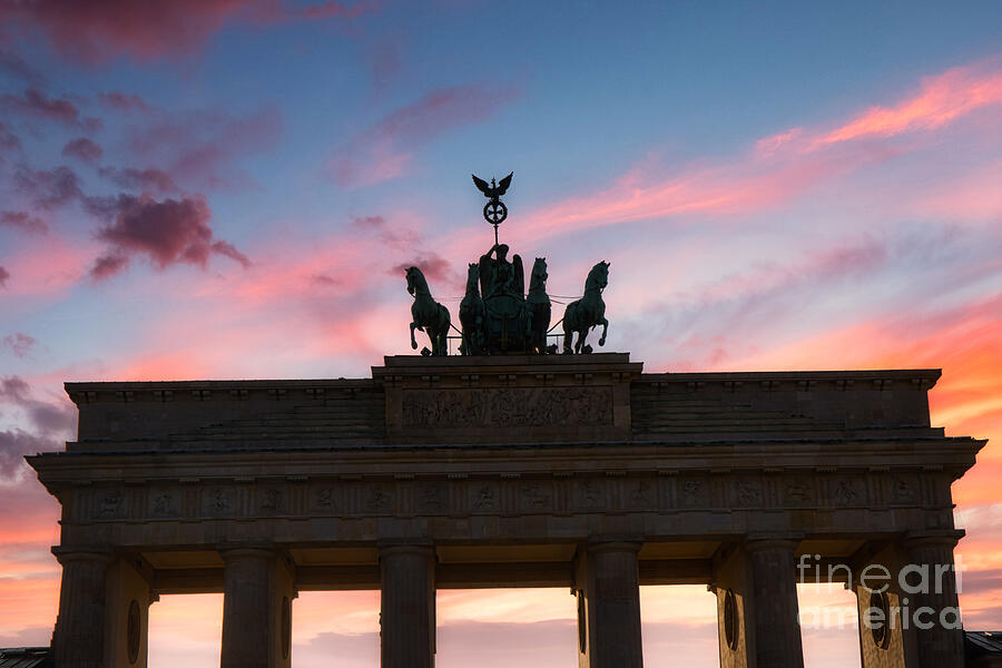 Brandenburger Tor - Berlin Germany Photograph by Stefano Senise