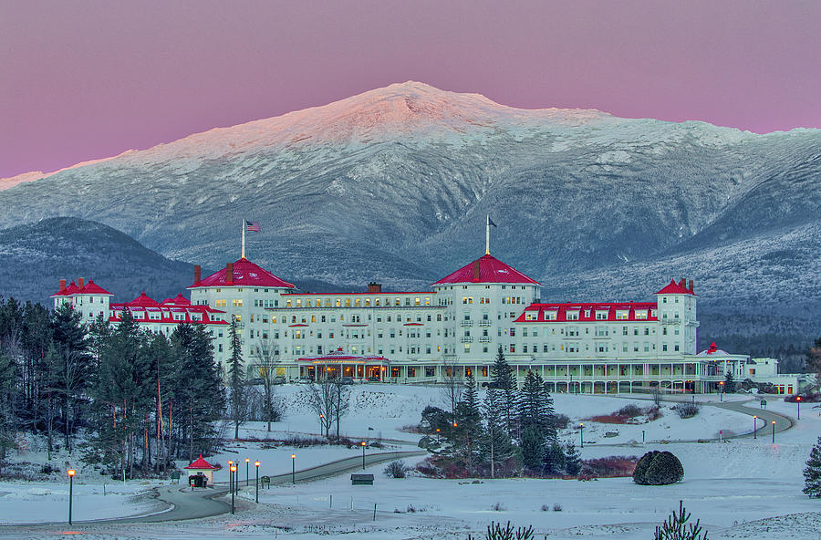 Bretton Woods Omni Mount Washington Resort Hotel Photograph by Juergen Roth