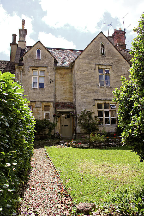 British Country Home in Cirencester - Cotswolds Photograph by Doc Braham