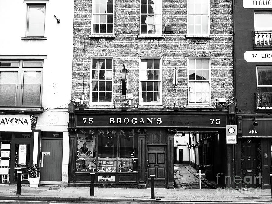 Brogans Dublin Photograph by John Rizzuto