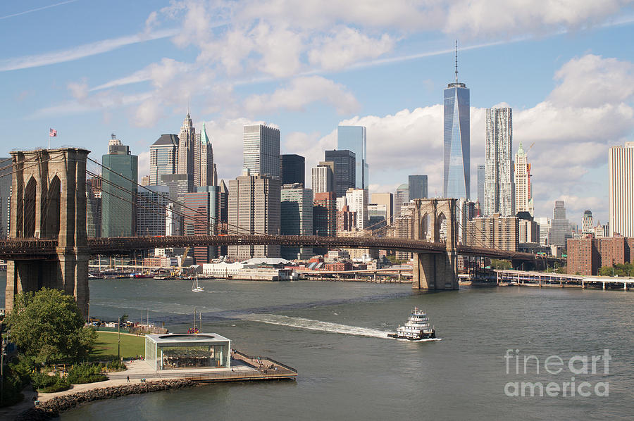 Brooklyn Bridge and the Manhattan skyline Photograph by Bryan Attewell