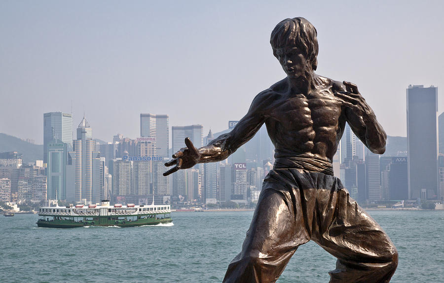 Bruce Lee statue. Photograph by Manfred Gottschalk