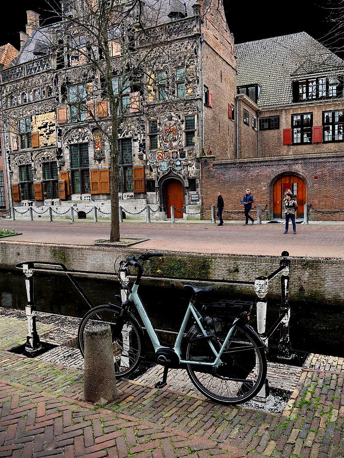  Bruges Canal Scene Photograph by Jacqueline M Lewis