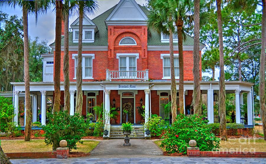 Brunswick Manor Photograph By Paul Lindner - Fine Art America