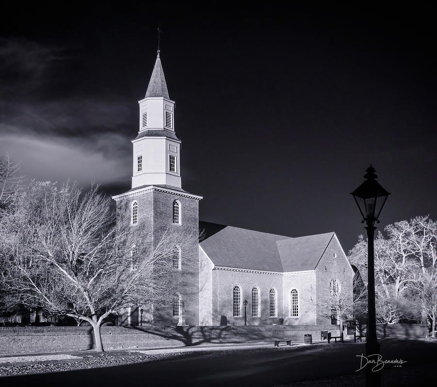 Bruton Parish Church #2717 Photograph by Dan Beauvais