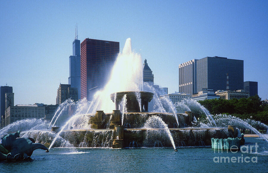 Buckingham Fountain 1984 Photograph by Gordon James Buckingham Fountain 1984 Photograph by Gordon James