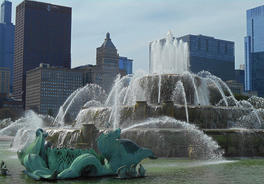 Buckingham Fountain 4 Photograph By Ron Kandt - Fine Art America