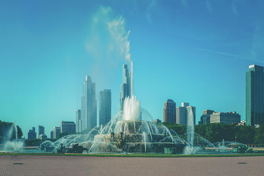 Buckingham Fountain Chicago Photograph