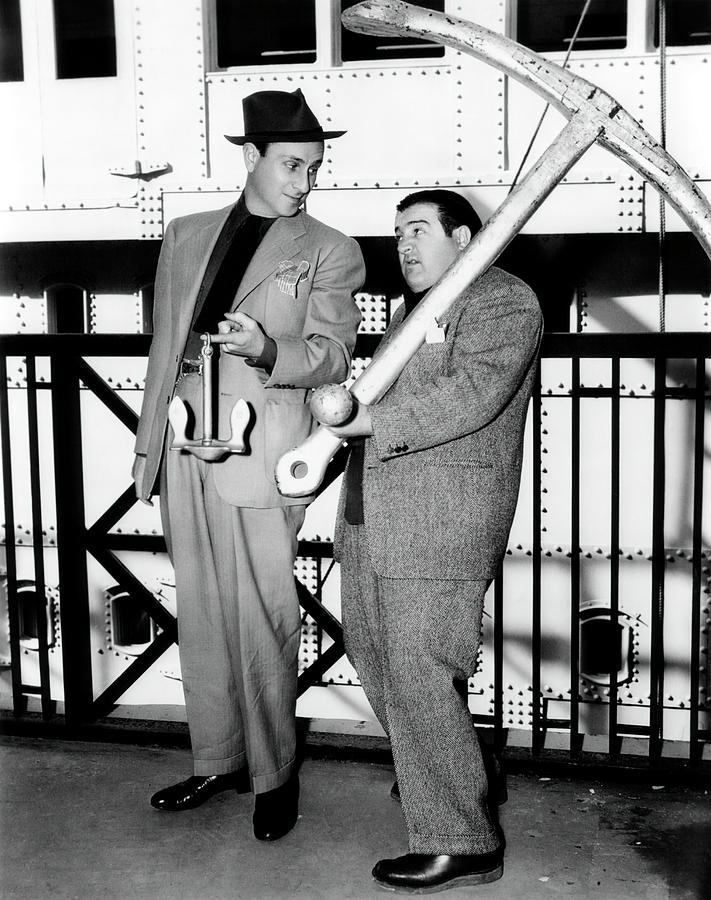 BUD ABBOTT and LOU COSTELLO in IN THE NAVY -1941-, directed by ARTHUR LUBIN. Photograph by Album