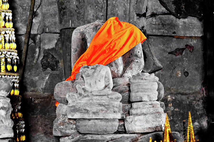 Buddha without head, Angkor Wat, Cambodia Photograph by Lie Yim