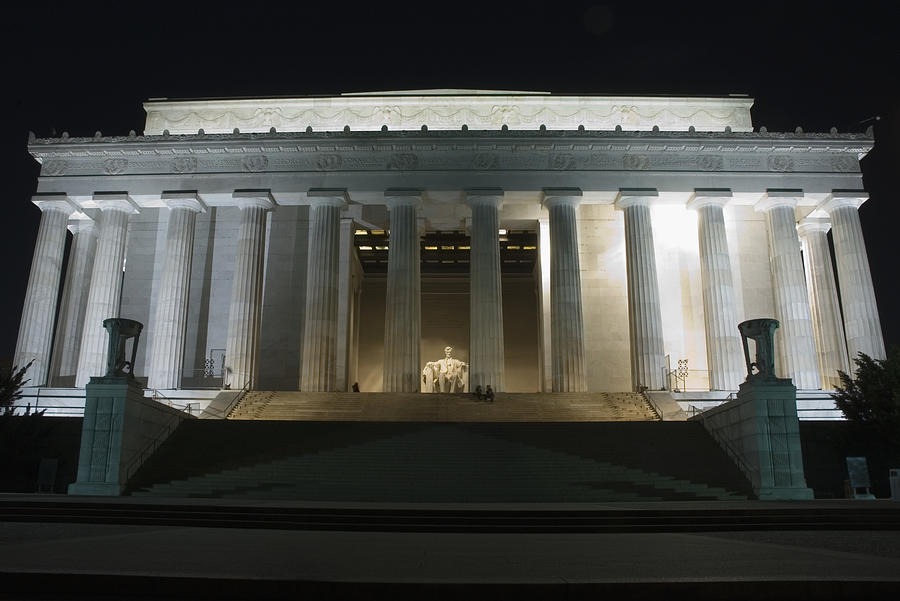 Building lit up at night, Lincoln Memorial, Washington DC, USA Photograph by Medioimages/Photodisc