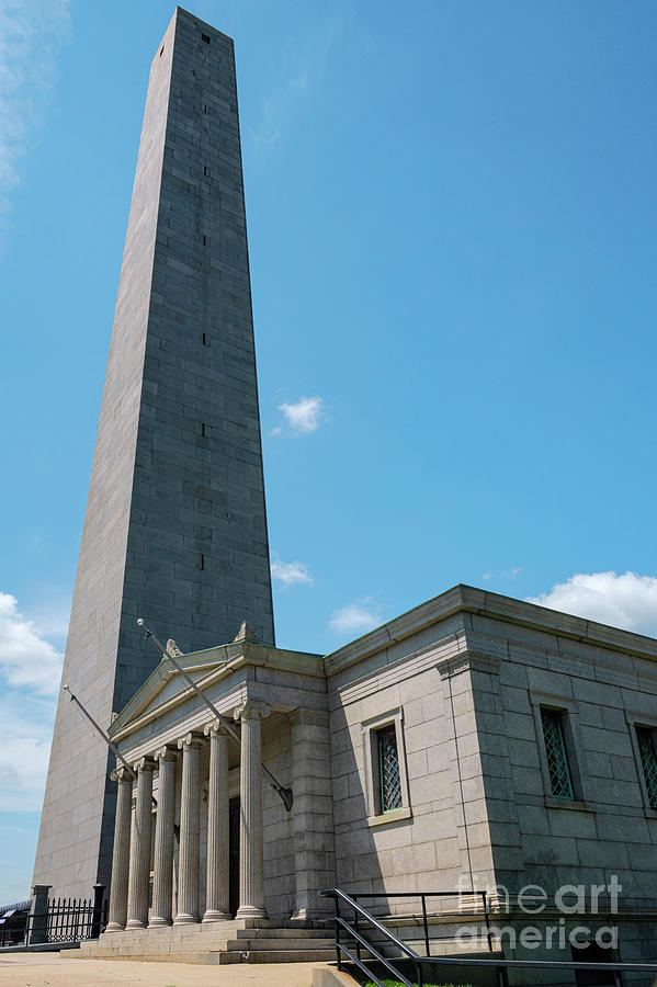 Bunker Hill Monument Photograph by Bob Phillips