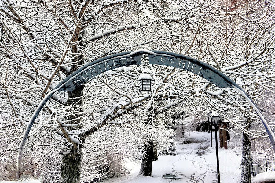 Burial Hill Summer St Entrance Winter Photograph by Janice Drew