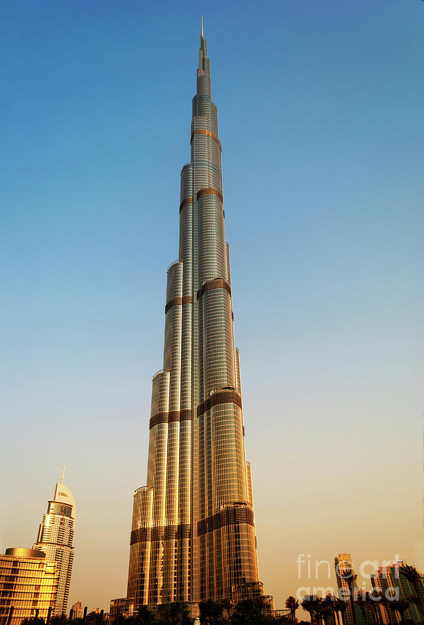 Burj Khalifa, Dubai, Uae Photograph