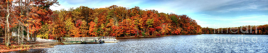 Burke Lake - Autumn Panoramic Photograph by Vicki Minor - Pixels