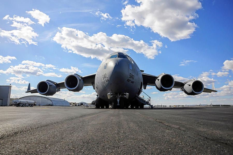 C-17 Globemaster Iii Photograph By Usaf Taylor Curry - Fine Art America