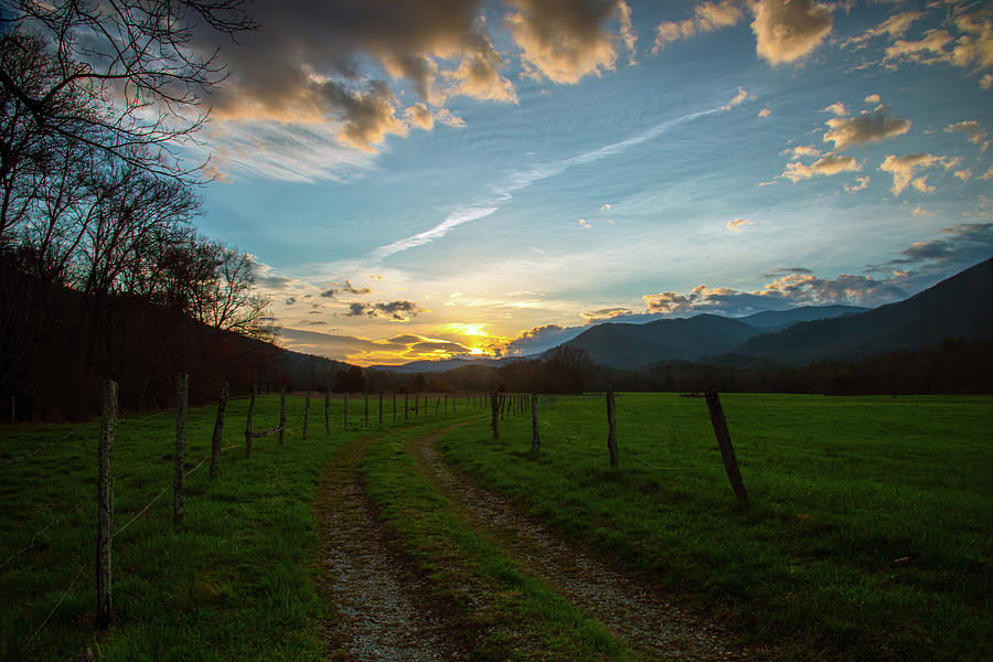 Cades Cove Sunrise Photograph by Robert J Wagner