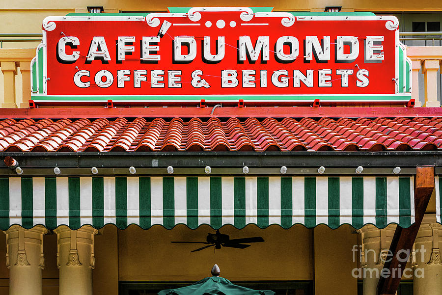 Cafe Du Monde Coffee and Beignets Photograph by Kathleen K Parker