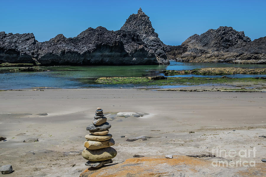 Cairn Seascape Photograph by Suzanne Luft