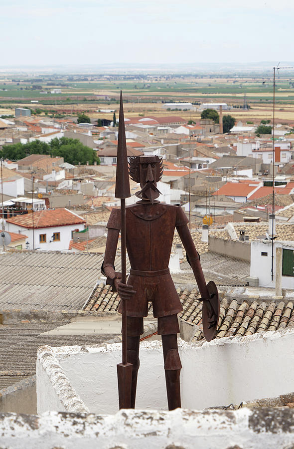 Campo de Criptana - Don Quixote Photograph by Richard Reeve