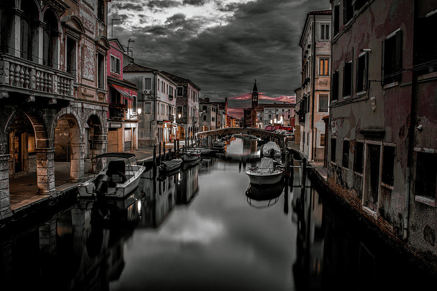 Canal In Venice Digital Art by Michael Damiani